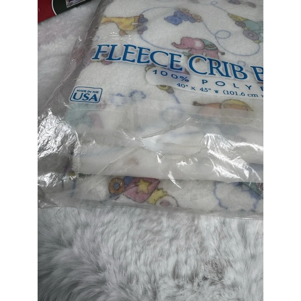 Vintage Owen Fleece Crib Blanket Unisex Receiving 40‎ x 45 USA Nursery Print